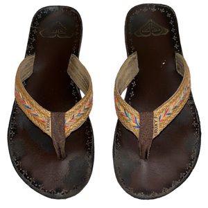 Roxy rainbow braided brown bohemian flip flops women’s size 6